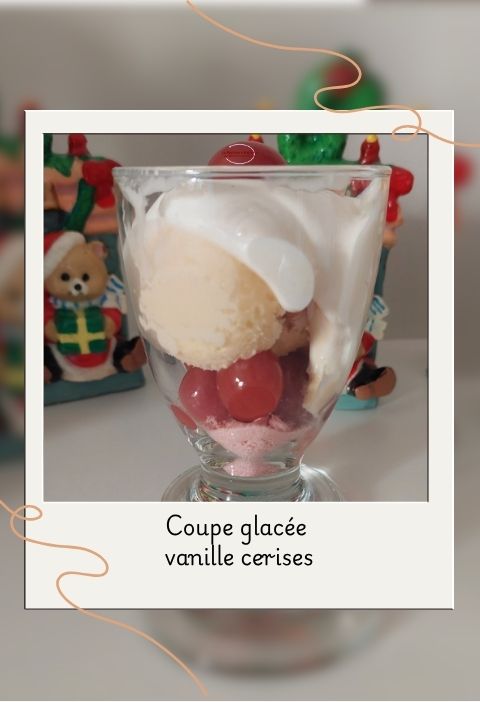Coupe glacée aux cerises